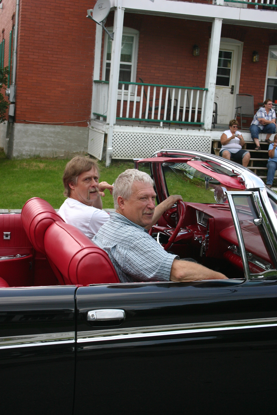 Parade du Festival du Papier 2011