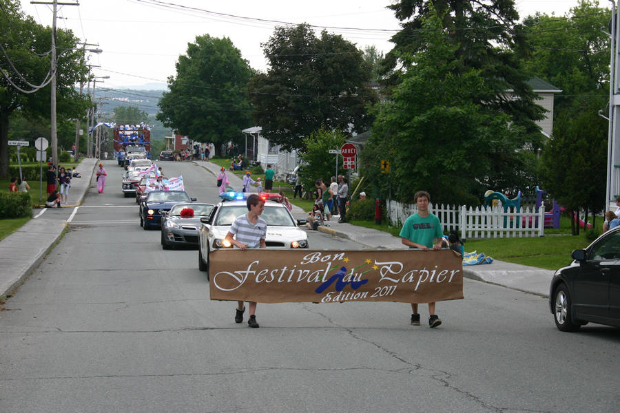 Parade du Festival du Papier 2011