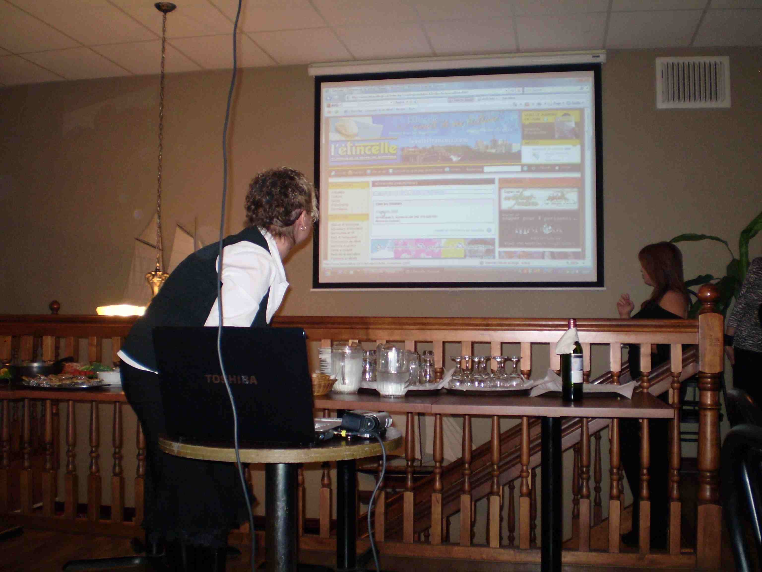 6 à 8 des femmes d'affaires de la région