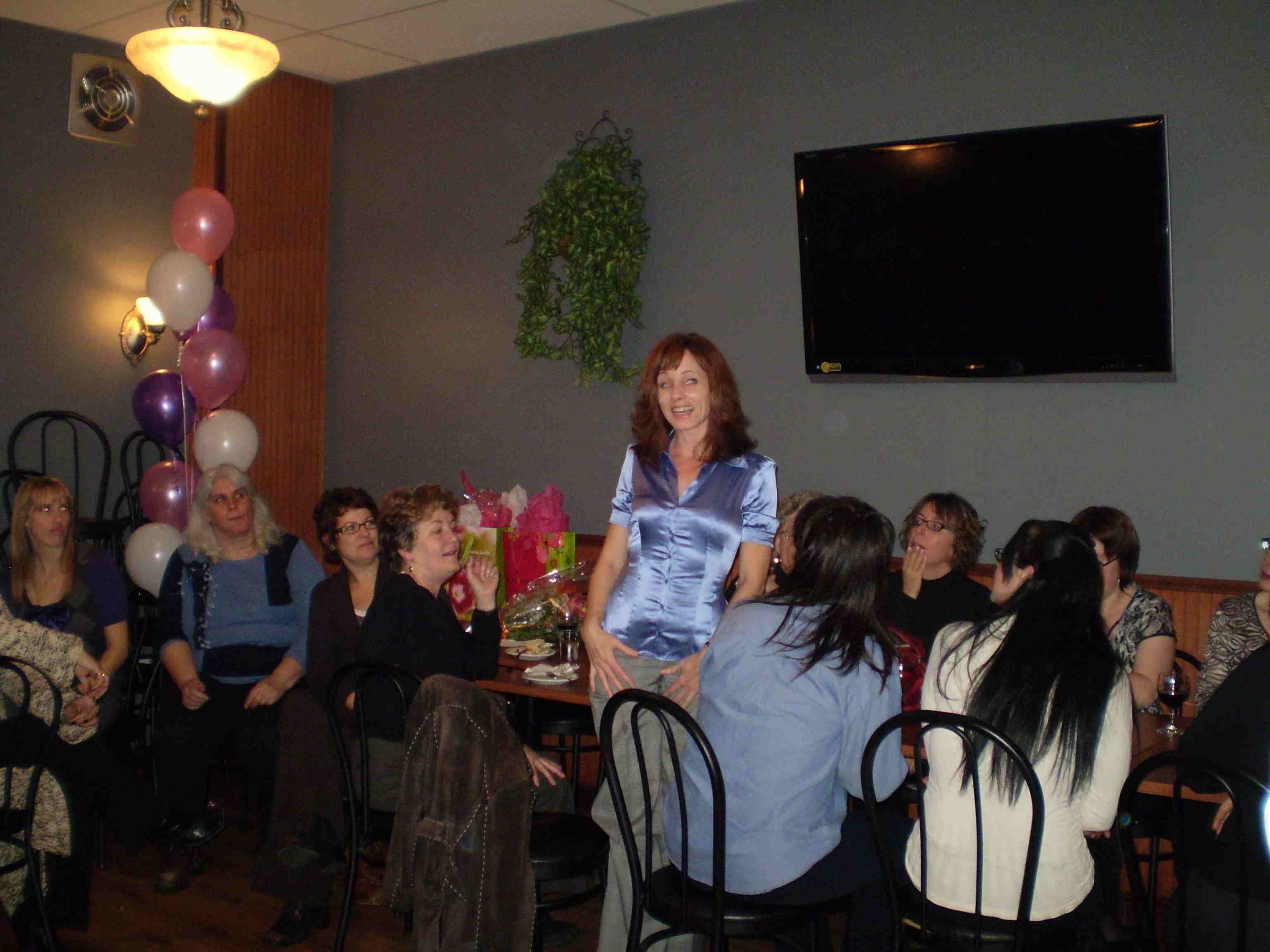 6 à 8 des femmes d'affaires de la région