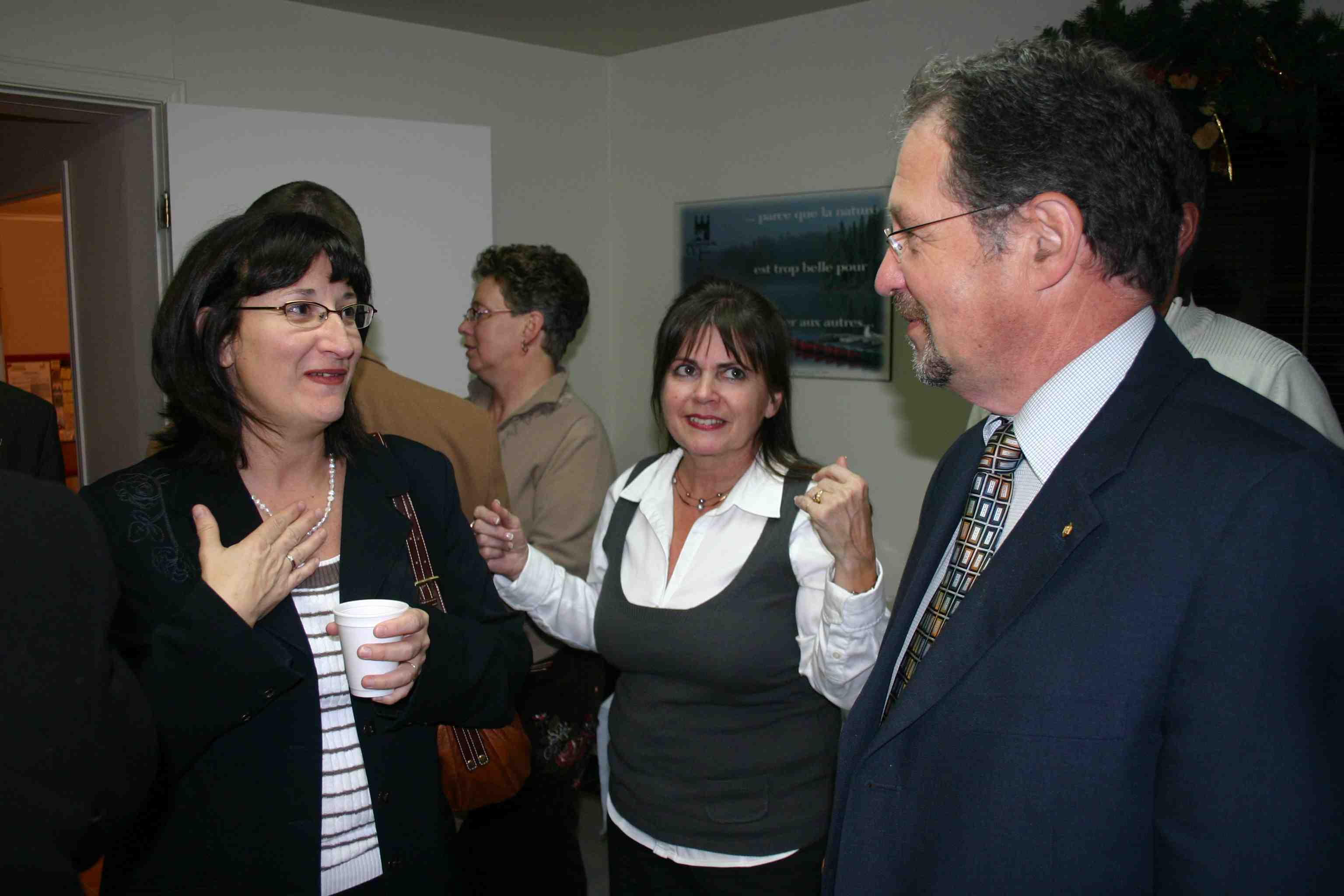 Le patron avec son personnel