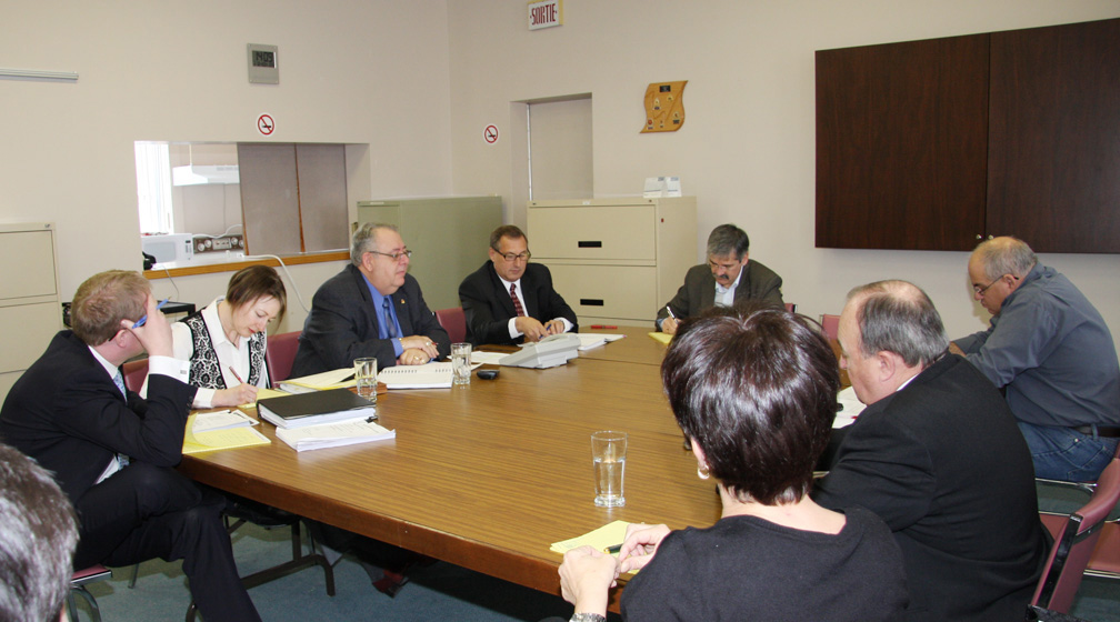 Conférence teléphonique avec Mme Normandeau