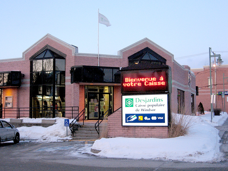 La Caisse à la brunante