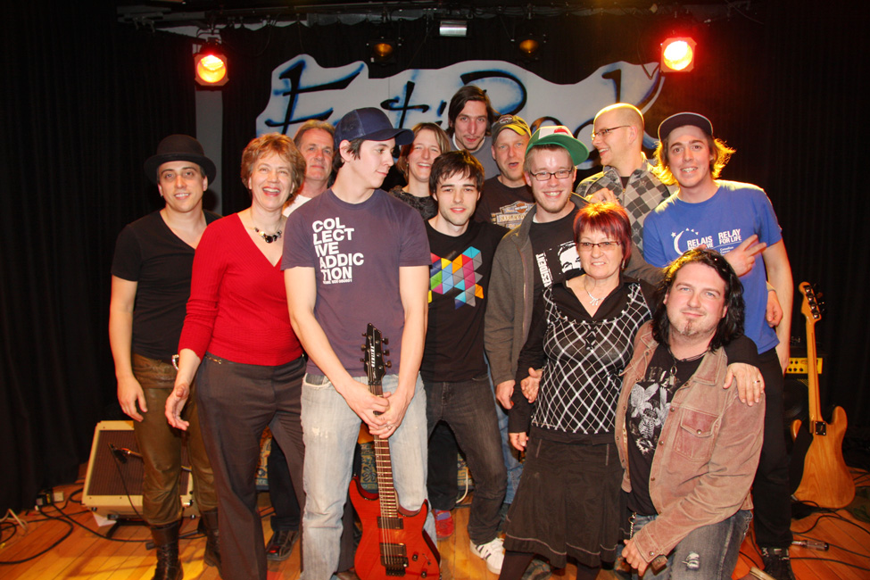 Organisateurs et Gagnants au FestiRock édition 2009