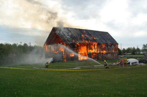 Pratique d'incendie à Saint-François-Xavier-de-Brompton