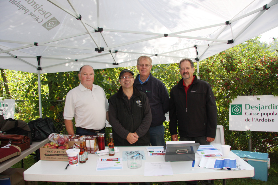 MARCHE  DONS Desjardins du VSF