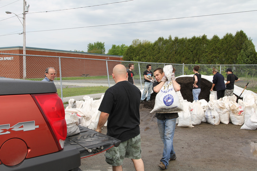 Windsor - Distribution de compost gratuit