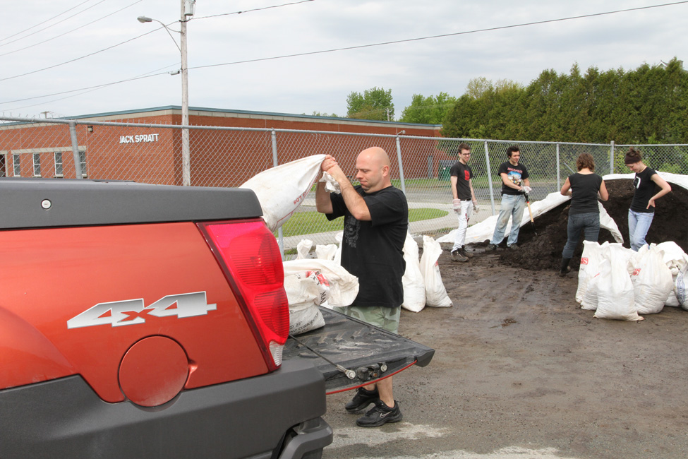 Windsor - Distribution de compost gratuit