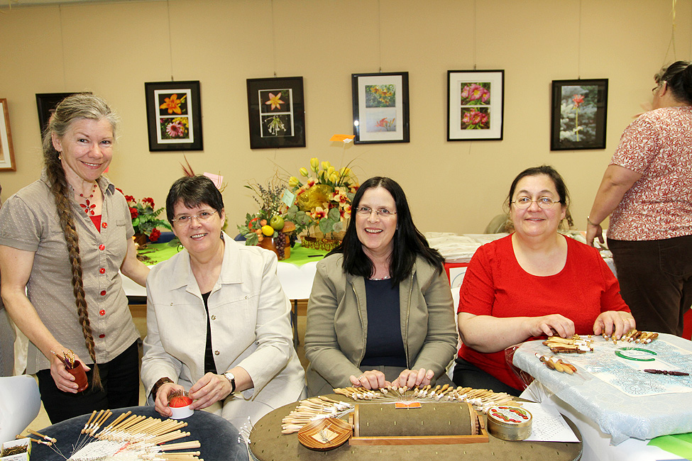 FÊTE DES FLEURS, 1re édition, au Château du Bel-Âge