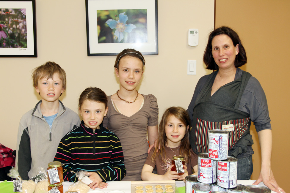 FÊTE DES FLEURS, 1re édition, au Château du Bel-Âge