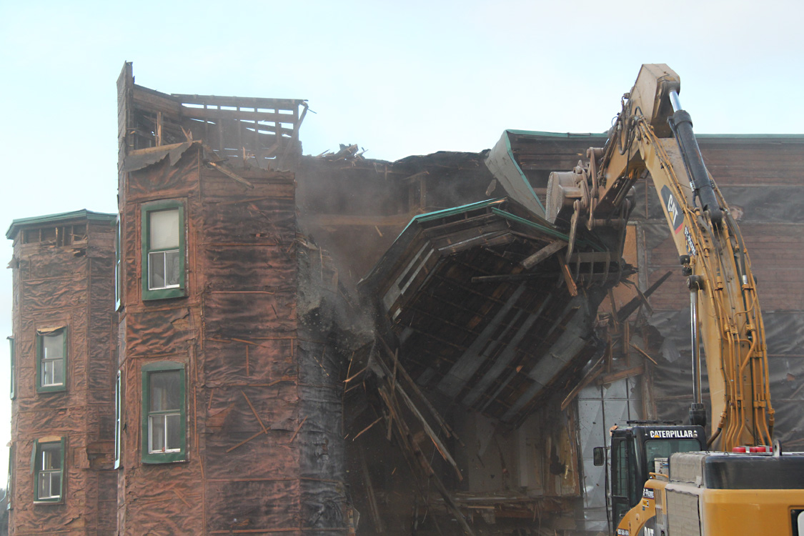 Le Château last call!