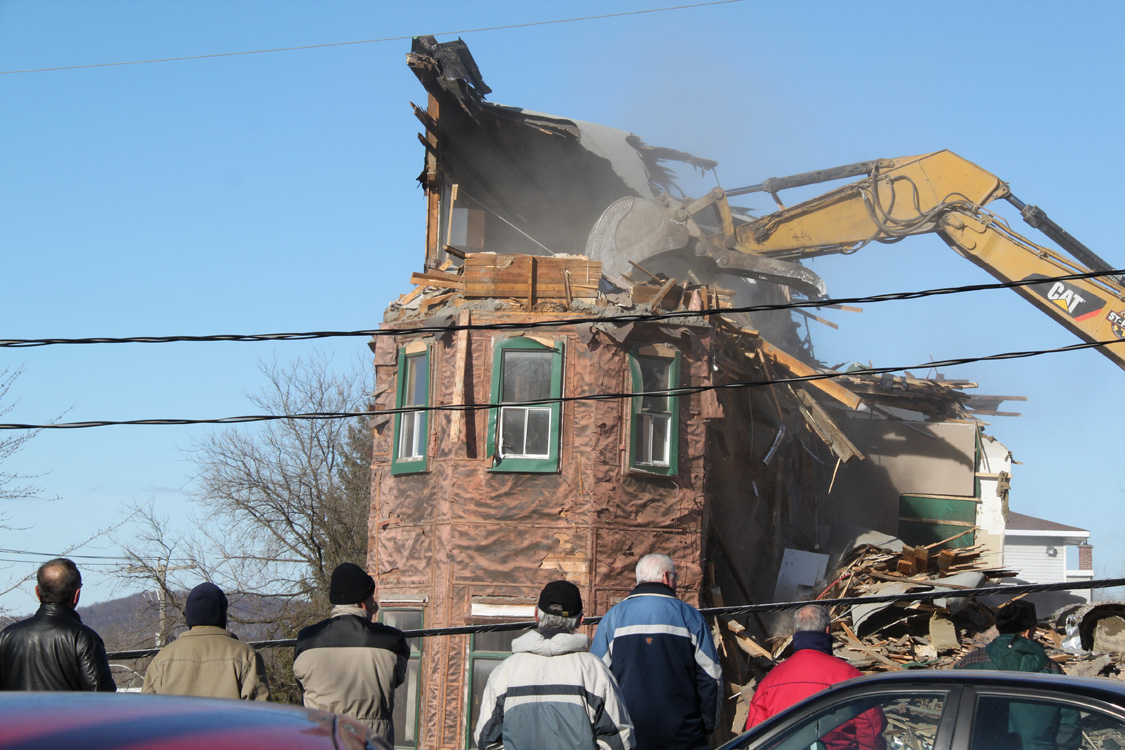 Le Château last call!