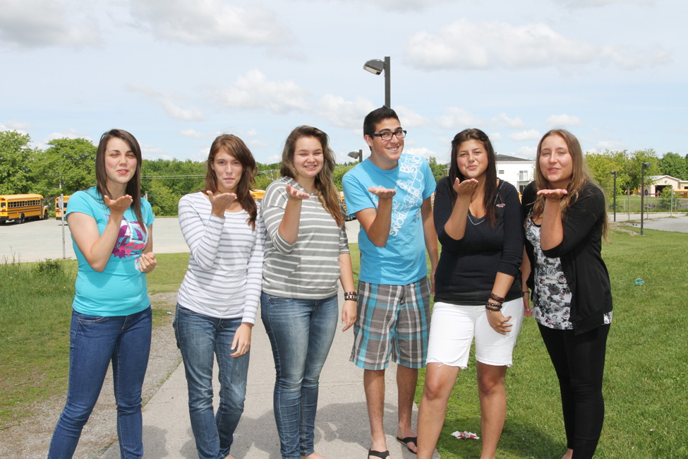 Au bal des finissants du Tournesol en limousine!
