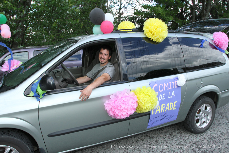 Parade du Festival du Papier 2013
