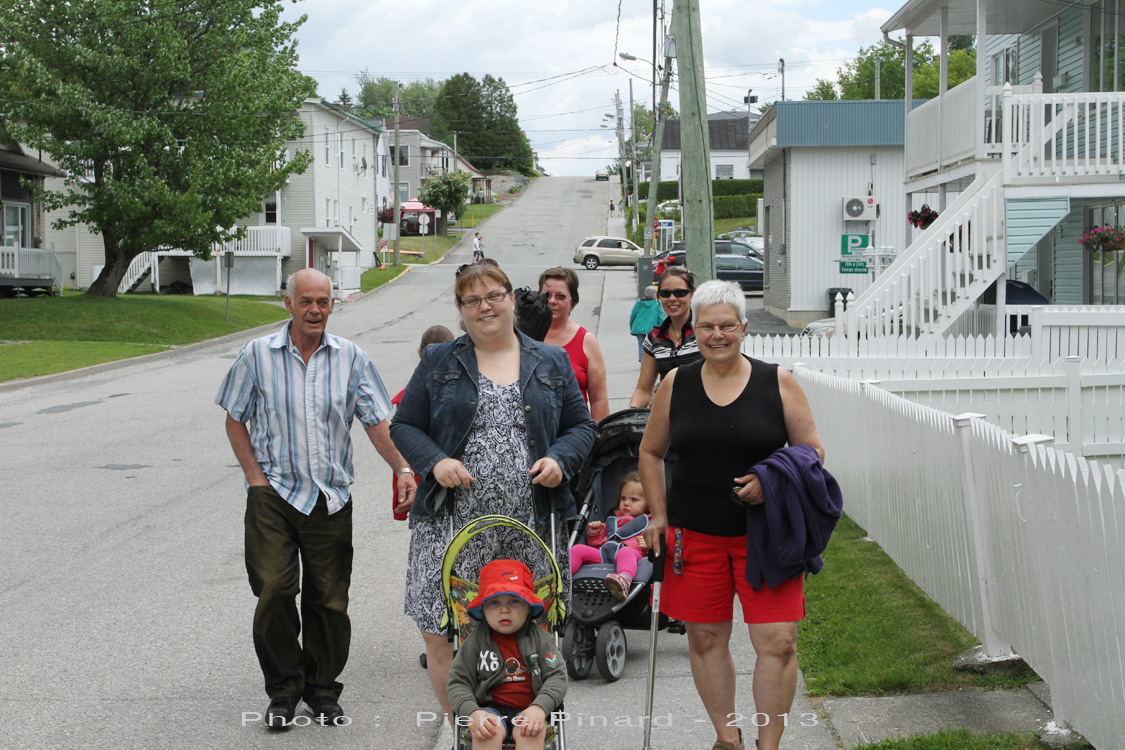 Parade du Festival du Papier 2013