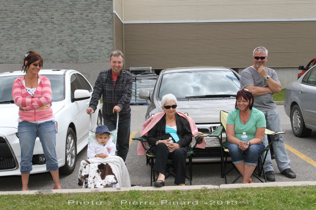 Parade du Festival du Papier 2013