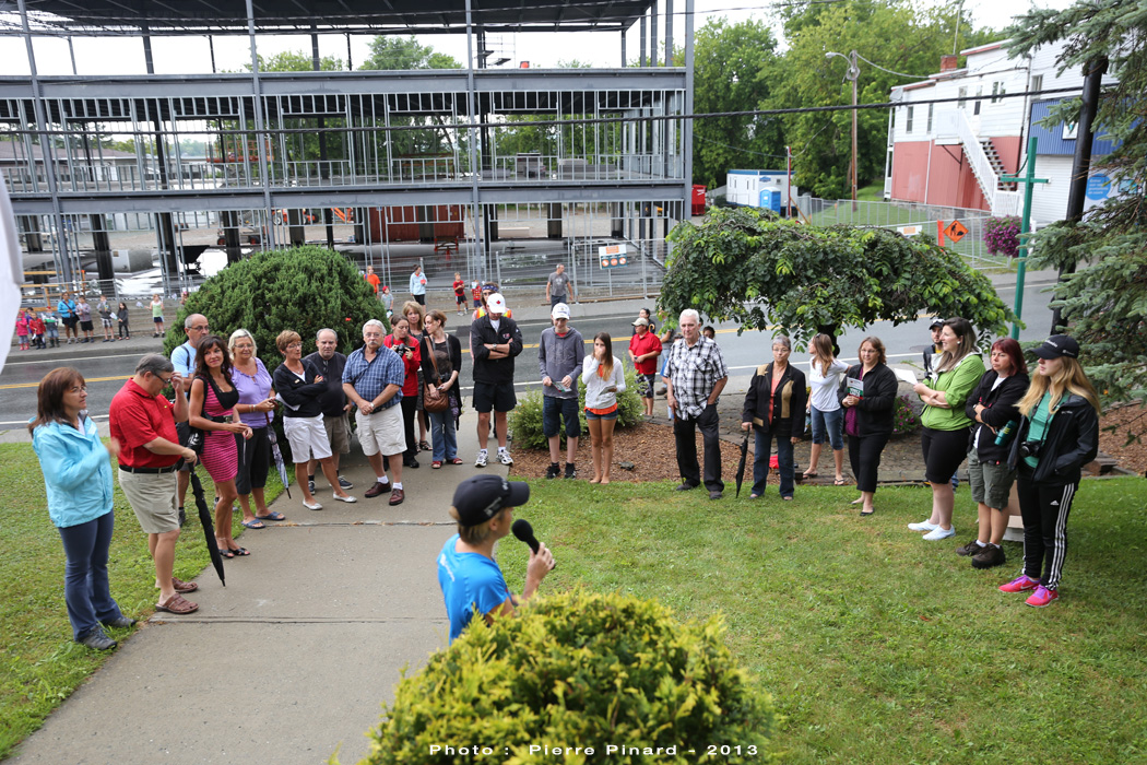 Marc Fortier portait la flamme des jeux du Canada à Windsor