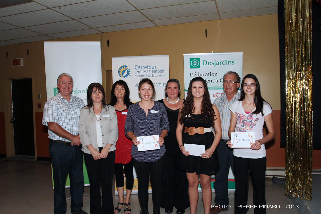 Trio étudiant Desjardins pour l'emploi