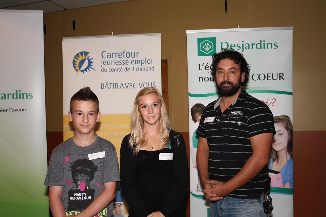 Trio étudiant Desjardins pour l'emploi
