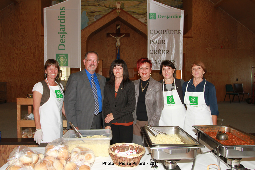 Souper au spaghetti Desjardins-Chevaliers 2014