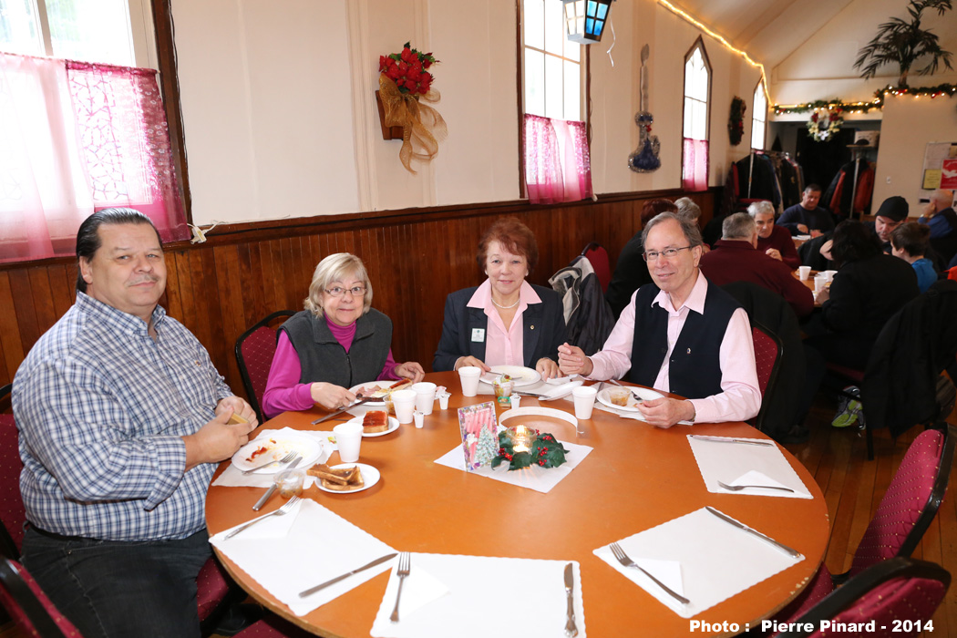 Richmond - brunch pour les paniers de Noël