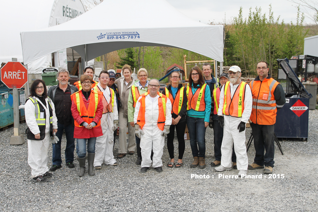 Cueillette des RDD dans le Val-Saint-François
