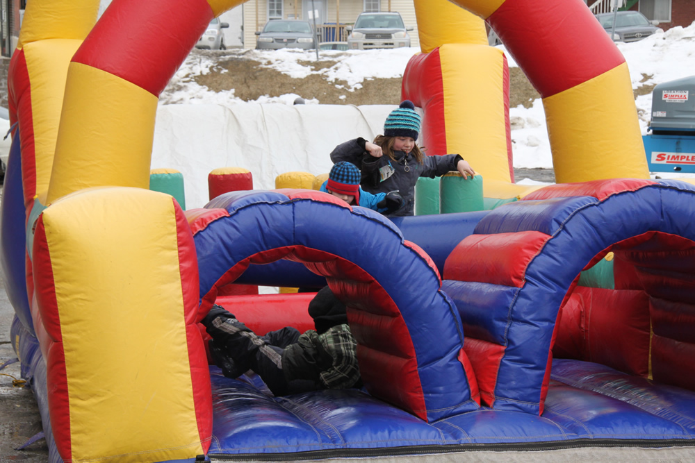 On joue à l'extérieur