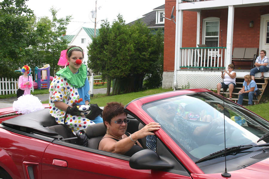 Parade du Festival du Papier 2011