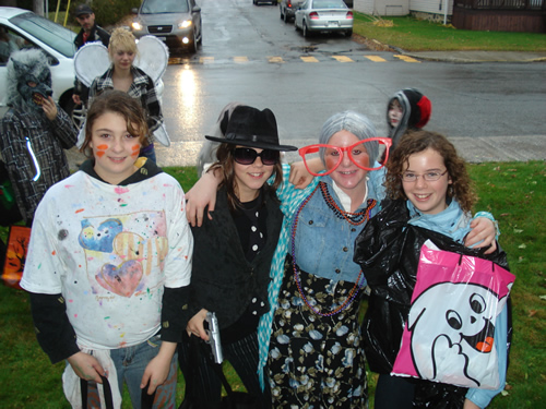 Halloween sur le rue Ambroise-Dearden