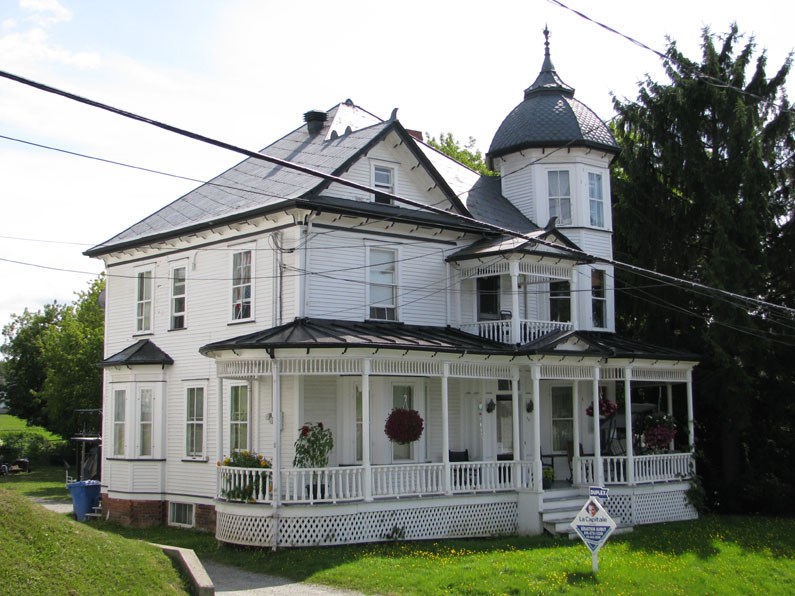 Bâtiments patrimoniaux du Val-Saint-François