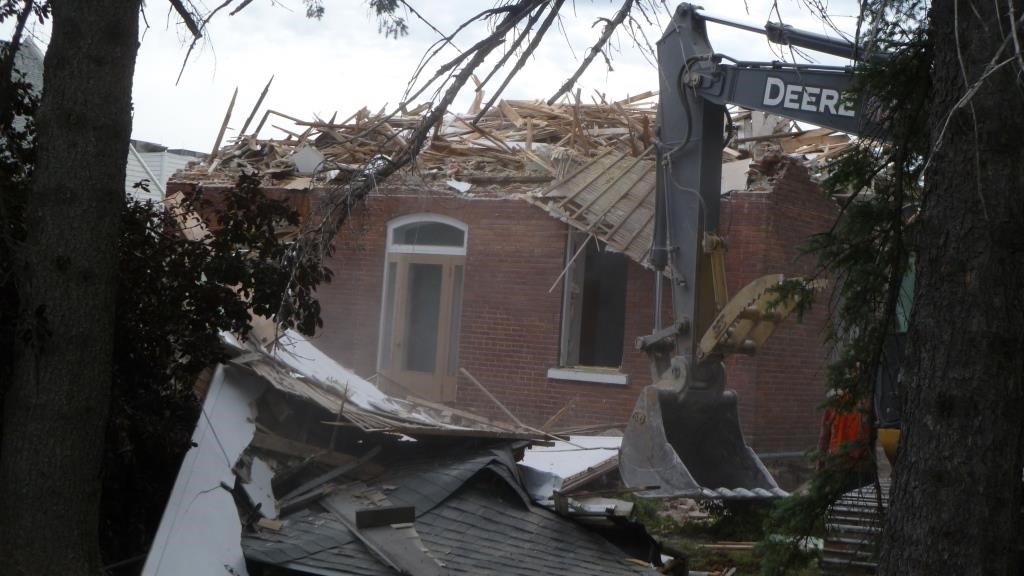 Démolition du Presbytère