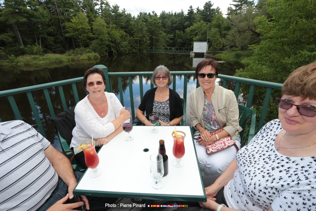 Les 5 à 7 de la Poudrière, super!,,,,,,,,,