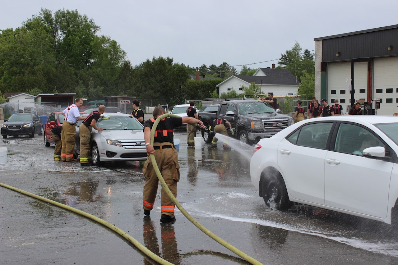 Lave-auto des pompiers 2016