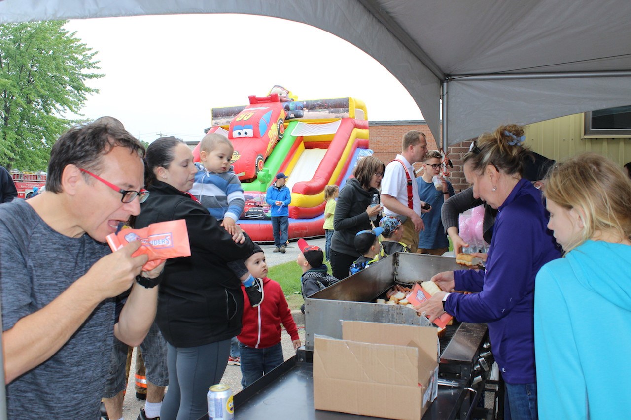 Lave-auto des pompiers 2016