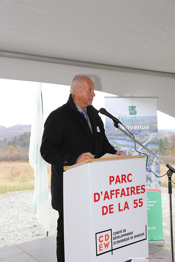 OUVERTURE PARC COMMERCIAL DE LA 55