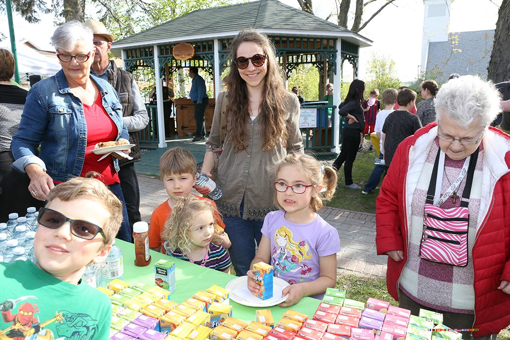 5 à 7 familial au Parc du Centenaire