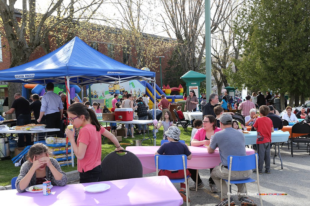 5 à 7 familial au Parc du Centenaire
